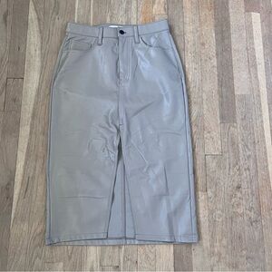 NWOT Abercrombie & Fitch | High Rise Vegan Leather Skirt - Size 28P